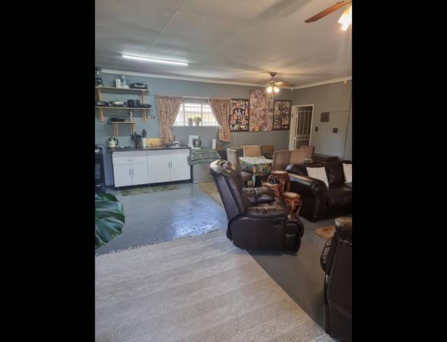 4 BEDROOM HOUSE FOR SALE IN VANDERBIJLPARK SW 5